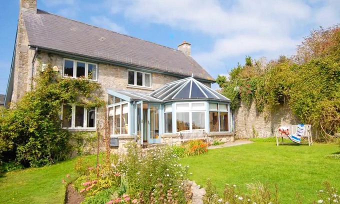 Southerndown House | Slade Cottage