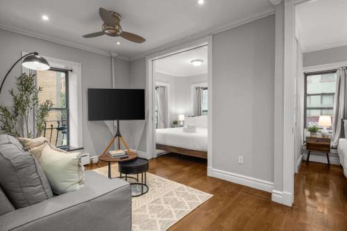 Ukrainian Village Apartment | Sleek Lower East Side Retreat