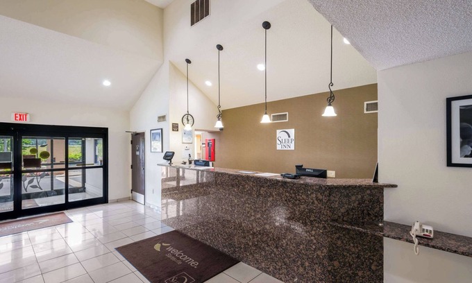 Statesville Hotel | Sleep Inn Statesville I-40