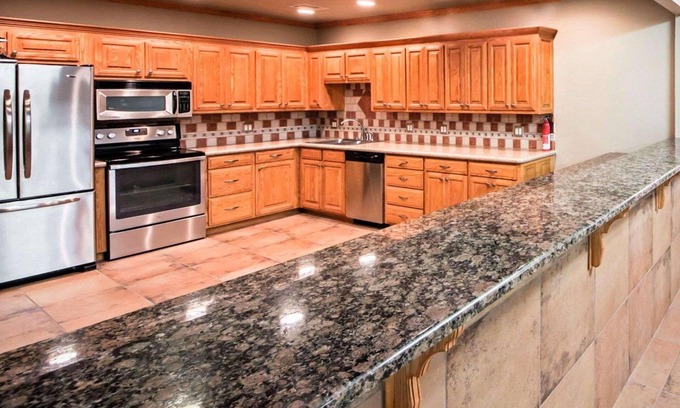 Hennessey Hotel | Sleep Inn & Suites Hennessey