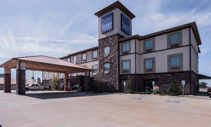 Hennessey Hotel | Sleep Inn & Suites Hennessey