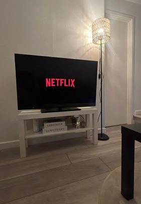 Sheffield Apartment | Small 1 Bed Apartment - Free Parking!