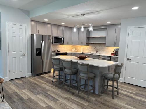 Seymour Apartment | Smoky Haven Seymour