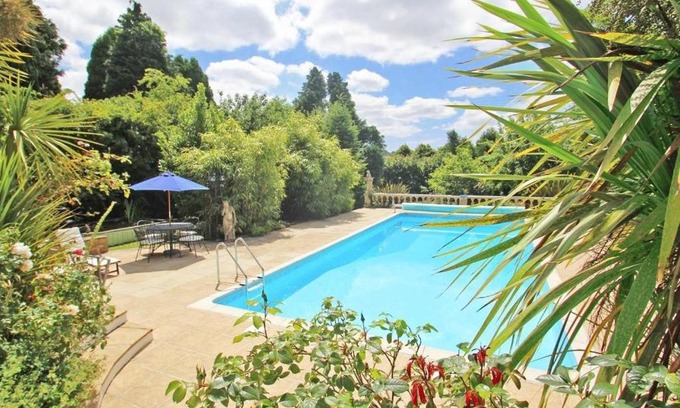 Liskeard House | Smugglers Cottage