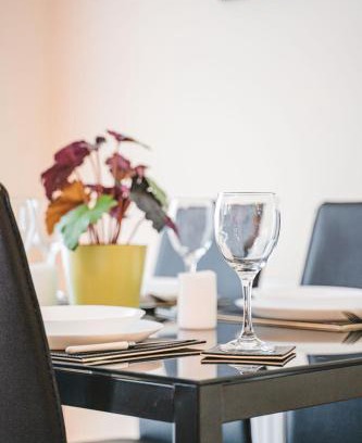 Darnall House | Snapos Apartments - Tudor Close