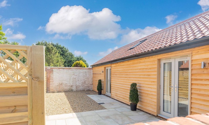 Aldborough House | Snipe Meadow Barn - single storey barn conversion with countryside views