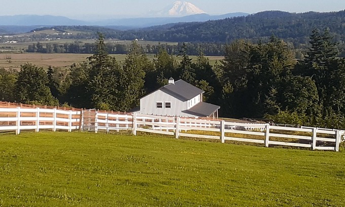 Snohomish House | Snohomish Panoramic View Home: 3 min to town.