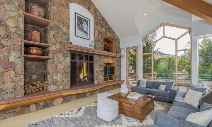 Snowmass Village House | Snowmass Village Mountain Retreat - 4-bedroom house