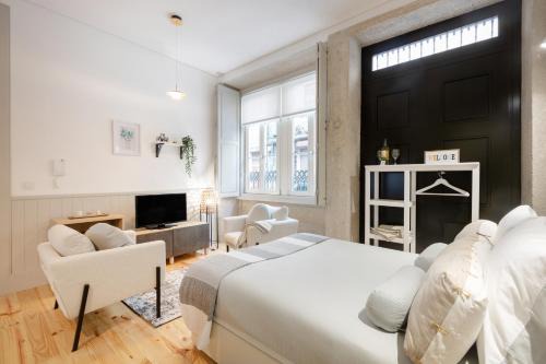 Centro / Baixa Apartment | Sol Modern Studio @ Batalha Metro
