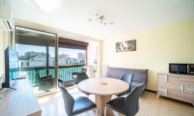 Saint-Cyprien Plage Apartment | Soleil et Mer - Appt climatisé proche plage