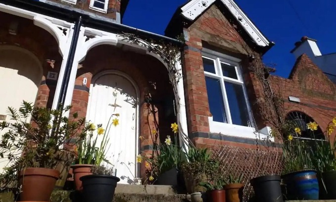 Rostrevor Cottage | Solo Bike Mourne Guest Lodgings