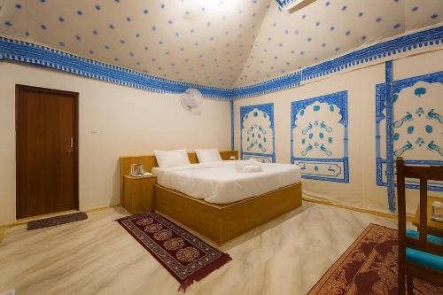 Jaisalmer House | Solo Travel Desert Safari Camp