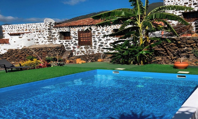 El Paso Cottage | Sombrero de Pico A en el Paso, La Palma. Piscina Compartida