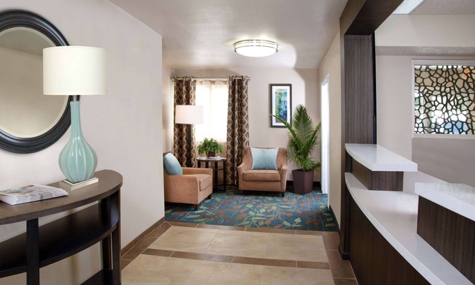 Plano Hotel | Sonesta Simply Suites Plano Frisco