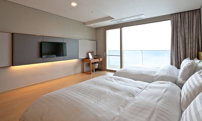 Irun-myeon Hotel | Sono Calm Geoje