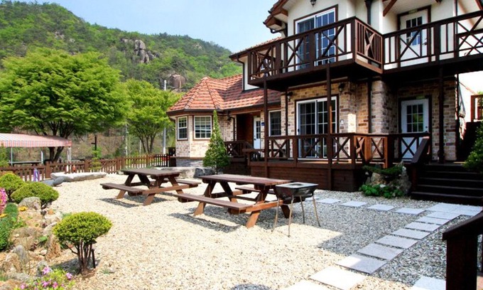 Danyang House | Soo Pension