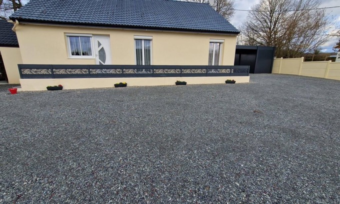 Belhomert-Guehouville House | SOOTHING HOME