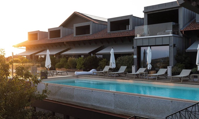 Barolo Apartment | Sorello - Vineho in Barolo in the vineyards with breakfast