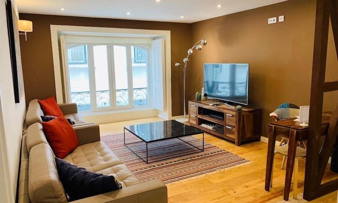 Bairro Alto Apartment | Soriano 2 - Stylish 3 bedroom apartment in Chiado!