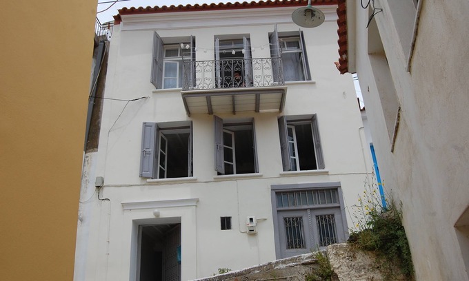 Plomari House | Soultana's Antique House