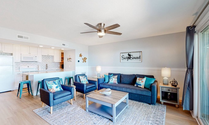 Hatteras Condo | Soundfront Gem W/Furnished Balcony, Free WiFi, & Beach Access Nearby