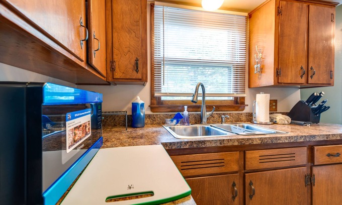 South Burlington House | South Burlington Home w/Seasonal Pool!