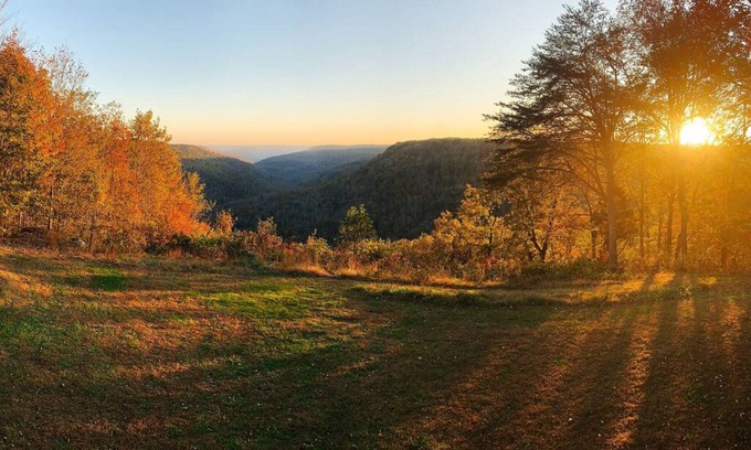 Monteagle House | South Cumberland Bluff House | Incredible View!