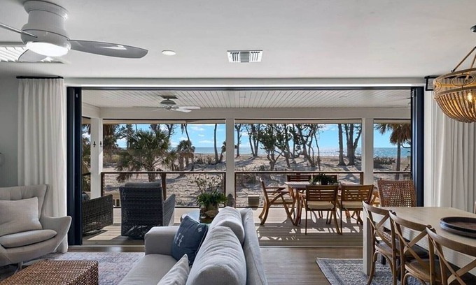 Captiva House | South Seas Beach House 33 - Your Captiva Island Retreat Awaits