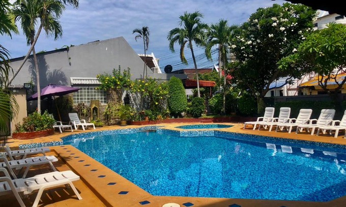 North Pattaya Resort | Southern Star Resort