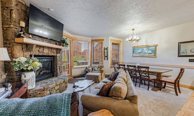 Champion House | Southwinds Ultimate Slope Side Relaxation Spot