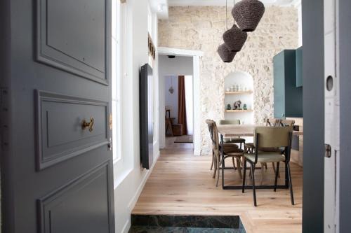 3rd Arrondissement Apartment | Souvenir