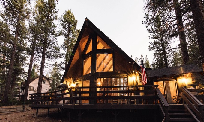 Big Bear Lake Ski Chalet | Spa | Near Lake & Village