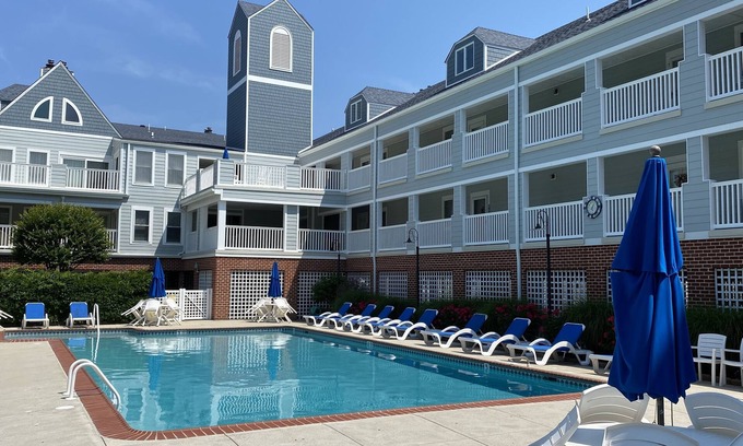 Cape May Condo | Spacious 2 Bedroom, 1 Bath condo with a large living room and a nicely renovated kitchen
