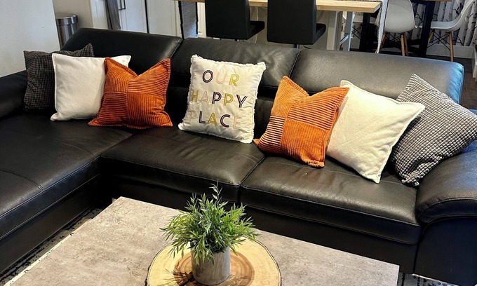 Squamish House | Spacious 2-bedroom Squamish retreat. Pet friendly!