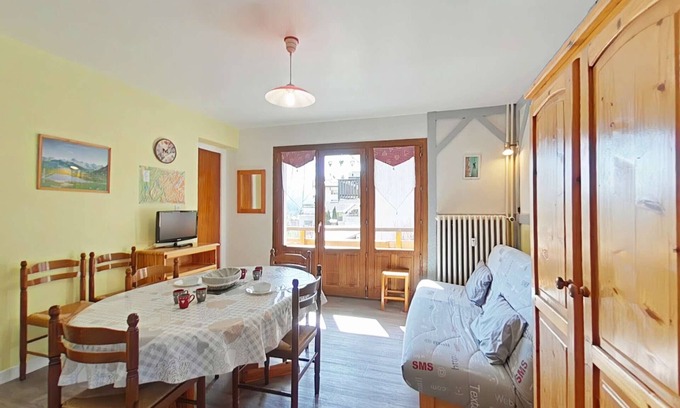 Le Grand-Bornand Apartment | Spacious 2-Room Apt for 6 in Central Grand Bornand, Close to Shops and Cable Cars