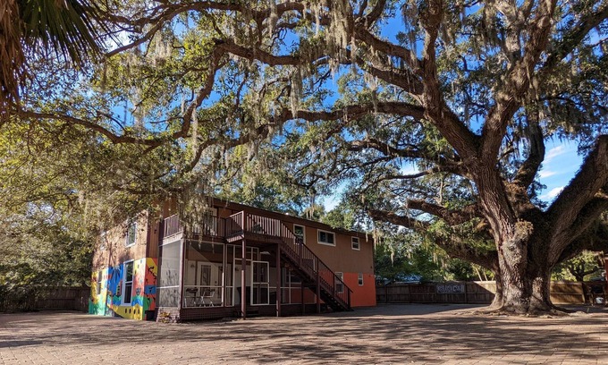 Bayou Oaks House | Spacious 2 Story Home Less than 10 minutes to Lido Key