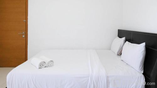 Surabaya Apartment | Spacious 2BR with Access to Mall at Aryaduta Residence Surabaya Apartment By Travelio