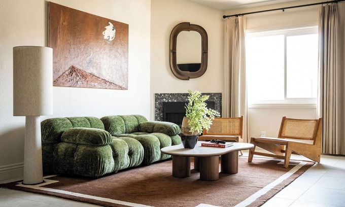 Hawthorne Apartment | Spacious 3-bedroom 2-bathroom apartment, free parking, close to SoFi and LAX