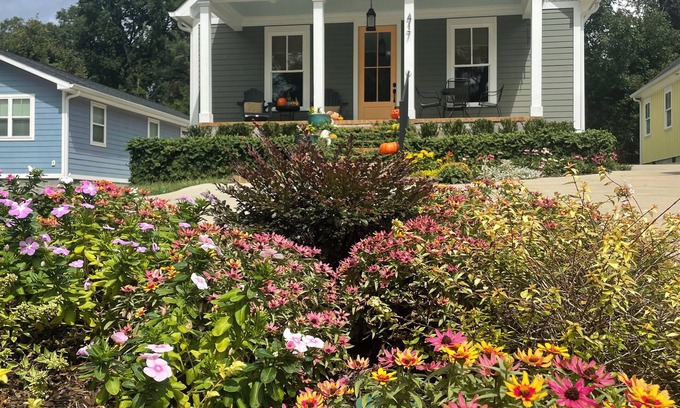 North Augusta House | Spacious 4-bedroom house with private upstairs suite