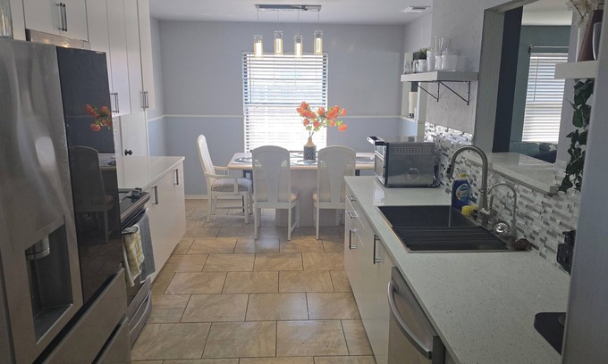 Wichita Falls House | Spacious 4-bedroom house in charming Wichita Falls near airbase with WiFi, AC