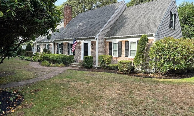 Harwich Port House | Spacious 4-Bedroom Getaway: Walk to Private Beach & Harwich Port Center!