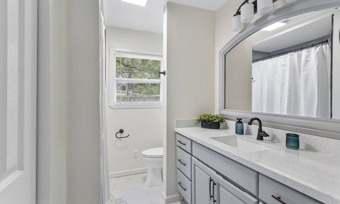 Spring Branch West House | Spacious 4-bedroom house in Prime Location!