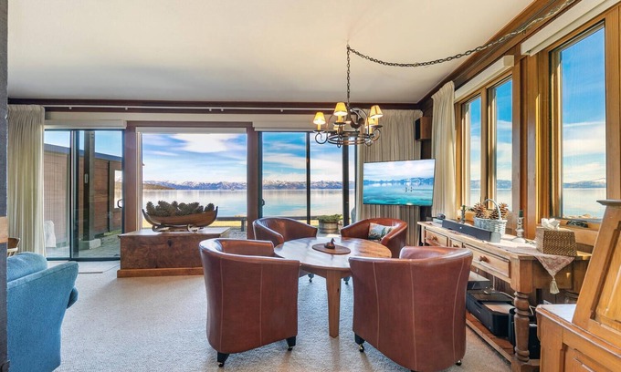 Tahoe Sierra Estates House | Spacious 4-bedroom lakefront townhome close to the water's edge in Tahoe City