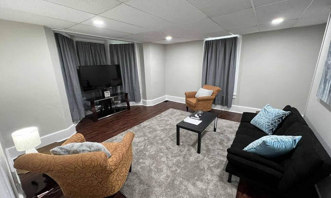 Uniontown House | Spacious 5-bedroom house in charming Uniontown