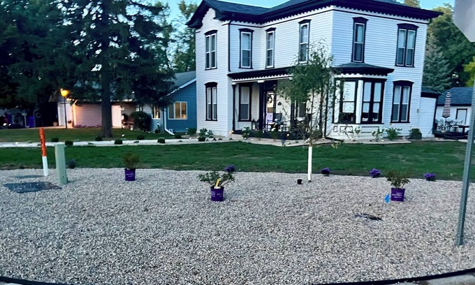 Spirit Lake House | Spacious 5-bedroom house in awesome Spirit Lake with WiFi, AC
