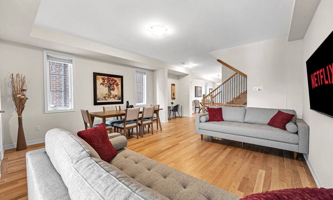 Burlington House | *Spacious* 6bed Home near Pier/Niagara/Toronto/QEW