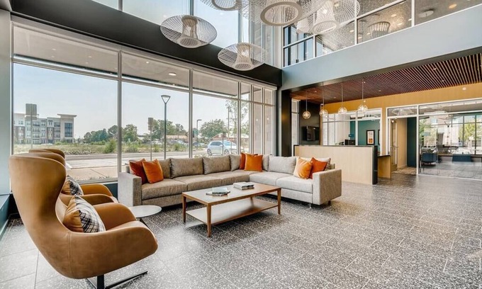 Jewell Heights - Hoffman Heights Apartment | Spacious and New 1B/1B Walk To Hospital