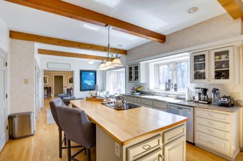 Madison House | Spacious and Secluded Madison Home Near Dtwn!