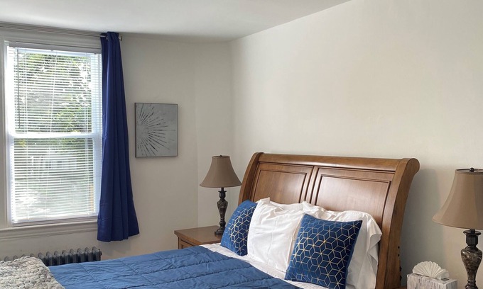 Trinidad Apartment | Spacious and Sunny 1 Bedroom Apt, Centrally Located, w Private Parking