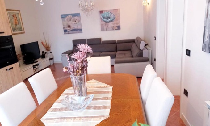 Rovinjsko Selo Apartment | Spacious apartment Angelina - partly renovated 2022